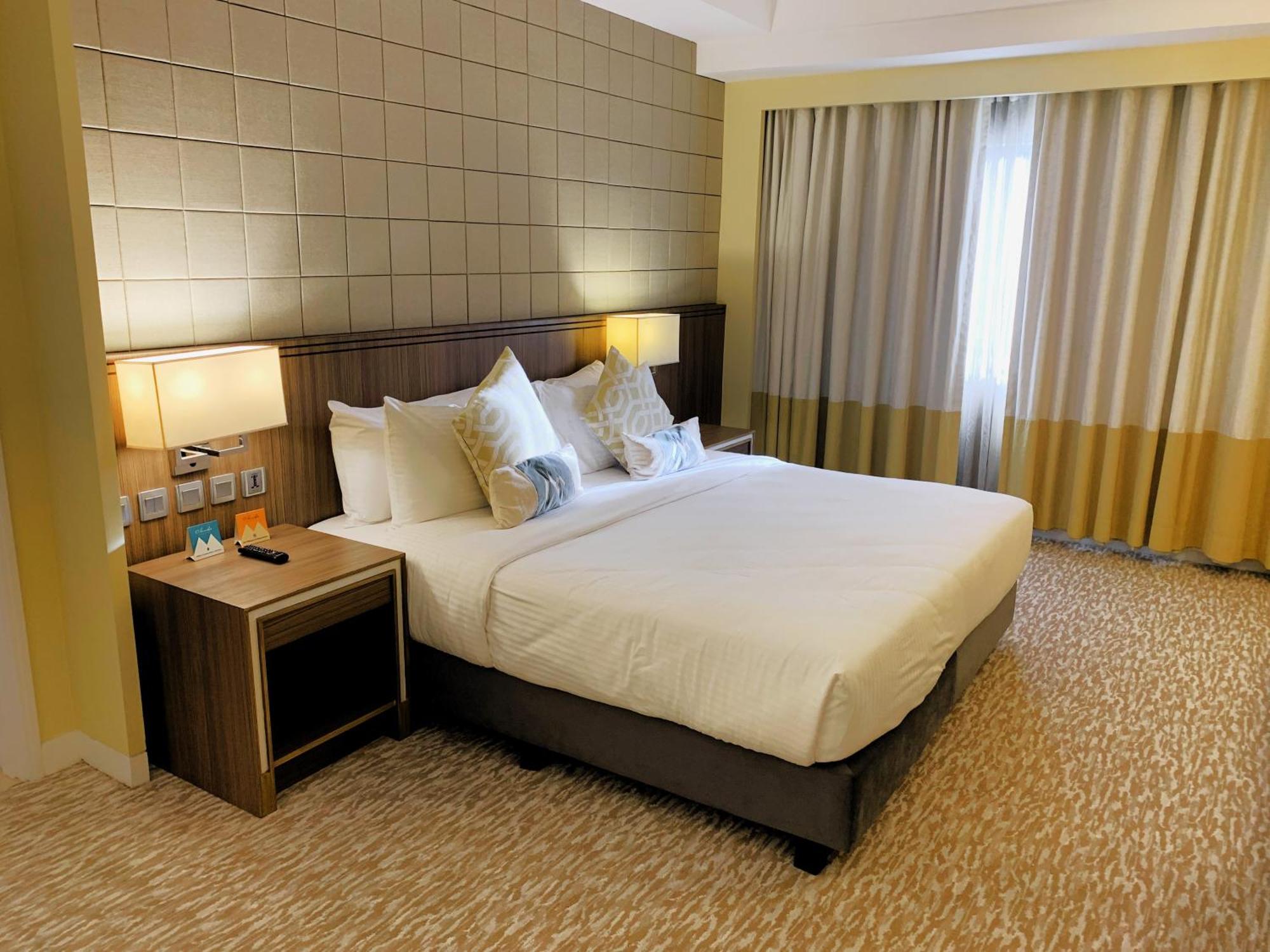 โฮเต็ล เบนิลเด ไมซัน เดอ ลา ซาล Hotel มะนิลา ภายนอก รูปภาพ